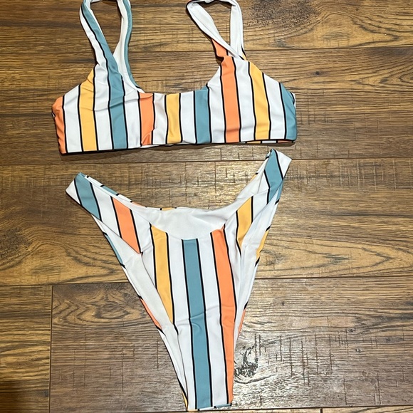 Striped High Cut Bikini Size Small - Picture 2 of 3